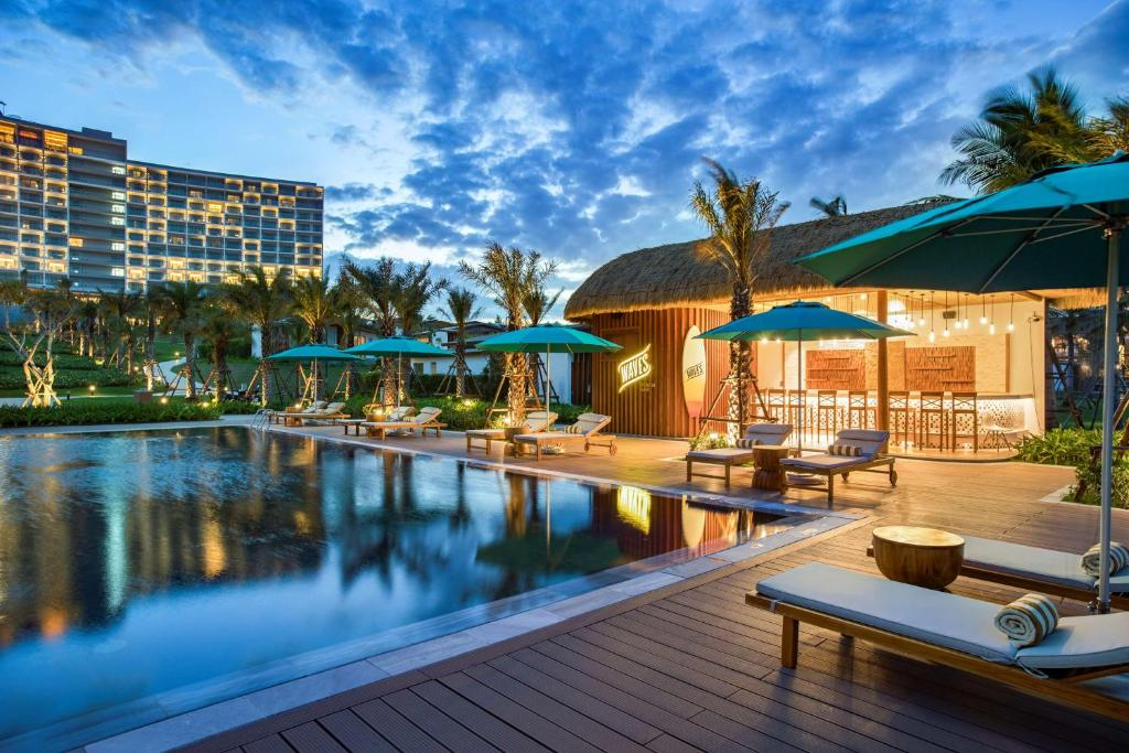 Gợi ý top 7 khách sạn Nha Trang vào mùa hè 2024 cho gia đình, bạn bè cực đẹp