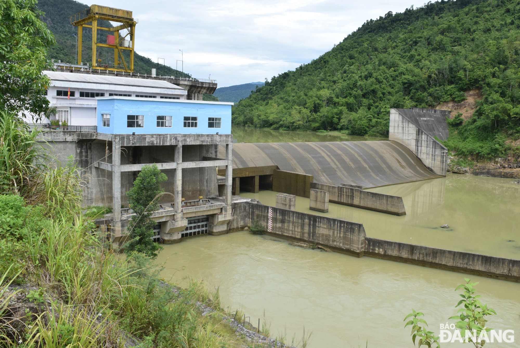 Đà Nẵng đề nghị Bộ Tài nguyên và Môi trường giám sát, đôn đốc các chủ hồ thủy điện bảo đảm cấp nước cho hạ du