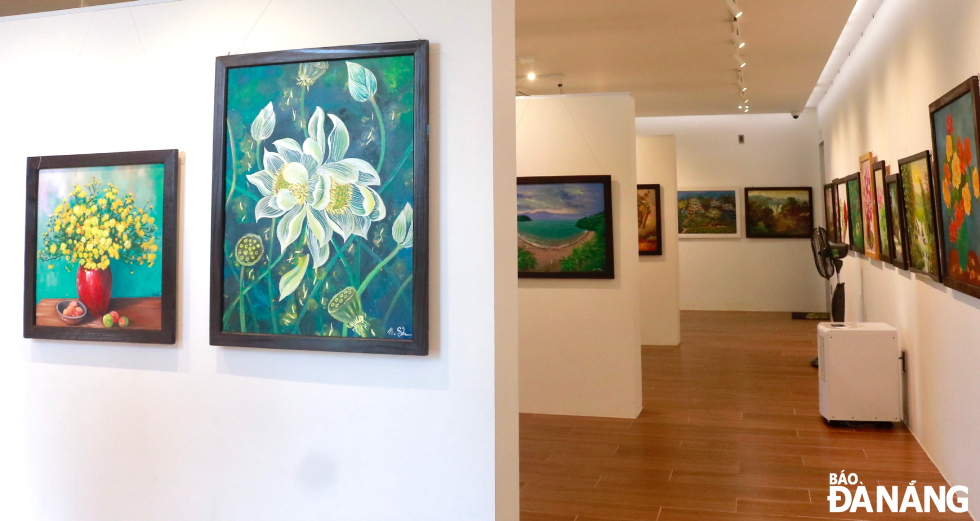 The Olive Gallery is open from Monday to Saturday between 9:00 am and 11:30 am in the morning, and 2:00 pm and 5:00 pm in the afternoon.