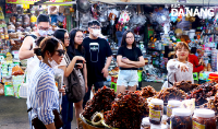 Huấn luyện kỹ năng thúc đẩy thương mại điện tử tại các chợ truyền thống